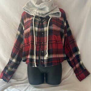 American Eagle Cozy Cabin Crop Flannel – Women’s XL - Like New